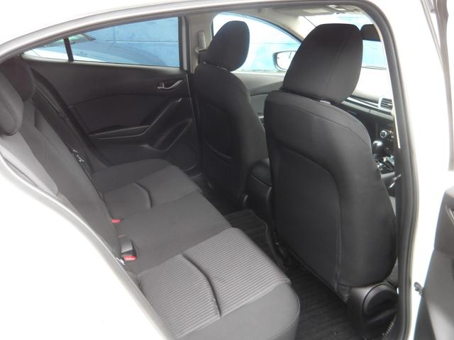 純正オプション用品のエンジンスターターが搭載されております。問題なく動作しておりますのでそのままお使いなれます。