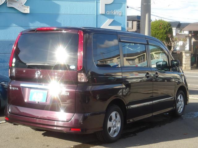 セレナ ハイウェイスター 4WD ワンオーナー車 8人乗 純正HDDナビ&後席用フリップダウンモニター バックモニター サイドブラインドモニター 両側パワースライドドア(11枚目)