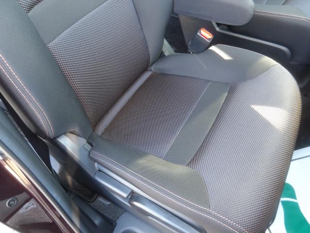 セレナ ハイウェイスター 4WD ワンオーナー車 8人乗 純正HDDナビ&後席用フリップダウンモニター バックモニター サイドブラインドモニター 両側パワースライドドア(18枚目)