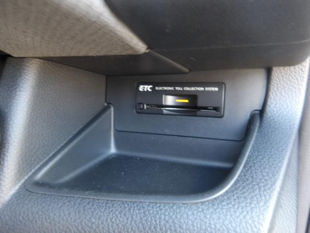 セレナ ハイウェイスター 4WD ワンオーナー車 8人乗 純正HDDナビ&後席用フリップダウンモニター バックモニター サイドブラインドモニター 両側パワースライドドア(56枚目)