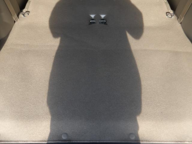 エブリイワゴン ＰＺターボスペシャル　４ＷＤ　ハイルーフ　デュアルカメラブレーキ＆スズキセーフティサポート　寒冷地仕様　両側パワースライドドア　左オートステップ　純正ＬＥＤライト　６型モデル　シートヒーター　リヤヒーター　コーナーセンサー（30枚目）