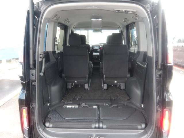 ステップワゴンスパーダ スパーダ　ホンダセンシング　４ＷＤ　衝突被害軽減装置　７人乗　純正ＳＤナビ＆後席用フリップダウンモニター　バックモニター　両側パワースライドドア　わくわくゲート（32枚目）