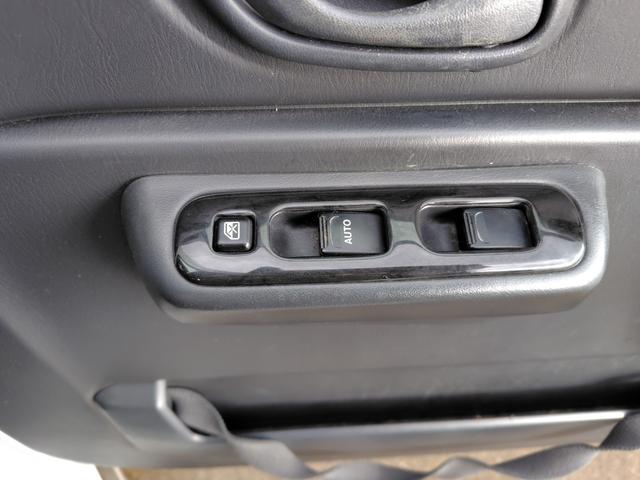 ジムニー XC AT4WD社外オーディオCD(31枚目)