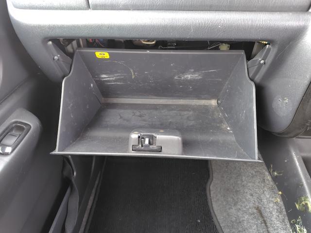 ジムニー XC AT4WD社外オーディオCD(32枚目)