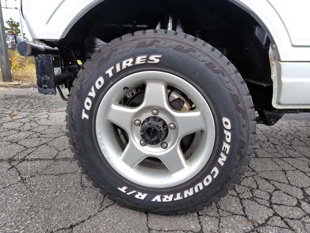 ジムニー ＣＣ　５Ｆ　４ＷＤ　幌　定員２　社外オーディオ　リフトアップ　冬タイヤ付き（18枚目）