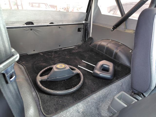 ジムニー ＣＣ　５Ｆ　４ＷＤ　幌　定員２　社外オーディオ　リフトアップ　冬タイヤ付き（22枚目）