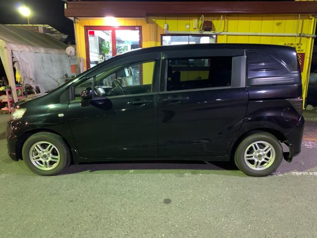 HONDA FREED SPIKE G JUST SELECTION
