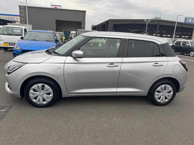 スイフト ＸＧ　２ＷＤ／ＣＶＴ　オーディオレス（4枚目）