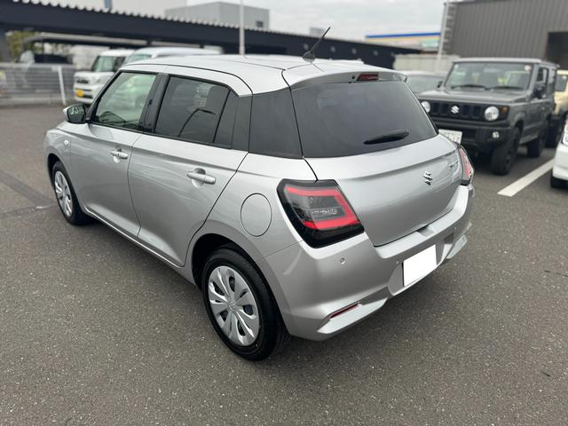 スイフト ＸＧ　２ＷＤ／ＣＶＴ　オーディオレス（5枚目）