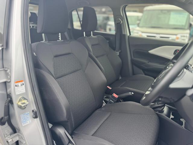 スイフト ＸＧ　２ＷＤ／ＣＶＴ　オーディオレス（9枚目）