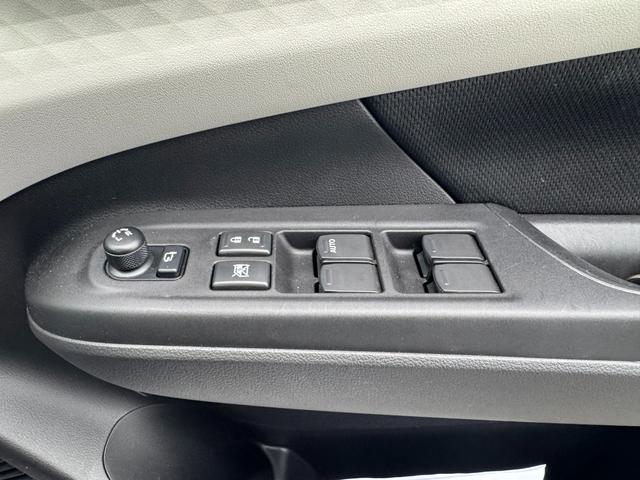 スイフト ＸＧ　２ＷＤ／ＣＶＴ　オーディオレス（28枚目）