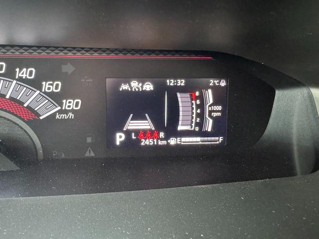 ソリオバンディット ＨＹＢＲＩＤ　ＭＶ　３型　４ＷＤ／ＣＶＴ　９インチナビ付き（8枚目）