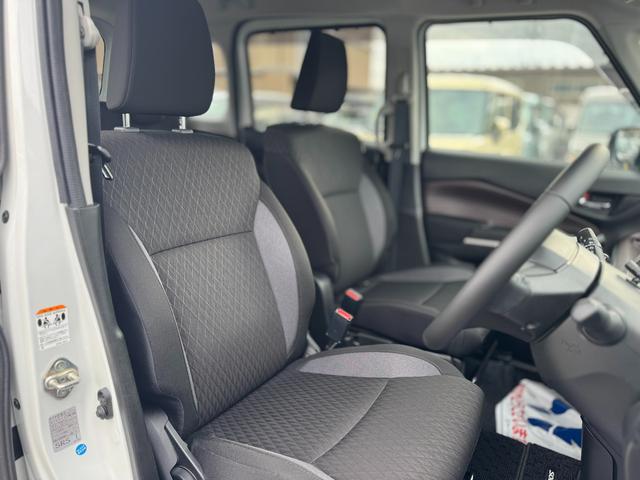 ソリオバンディット バンディット　ＨＹＢＲＩＤ　ＭＶ　４ＷＤ　８インチナビ（9枚目）