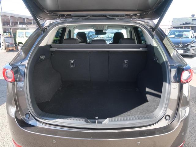 20S プロアクティブ 禁煙車 マツダコネクトナビ フルセグTV DVD再生 360度ビューモニター フロントパーキングセンサー 電動リアゲート アドバンストスマートシティブレーキ 誤発進抑制制御 純正19インチアルミ(10枚目)