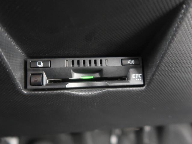 X S ターボ 4WD スマートアシスト 禁煙車 純正SDナビ 寒冷地仕様 バックカメラ Bluetooth再生 ETC シートヒーター LEDヘッドライト 踏み間違い防止 クリアランスソナー 車線逸脱警報(7枚目)