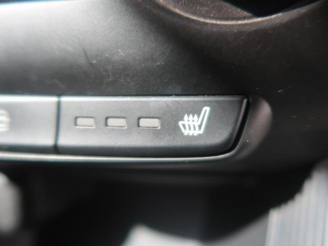 XD Lパッケージ ターボ 黒革シート 衝突軽減装置 禁煙車 純正ナビ サイドカメラ バックカメラ Bluetooth フルセグ ETC シートヒーター パワーシート HIDヘッド クルーズコントロール 踏み間違い防止(7枚目)