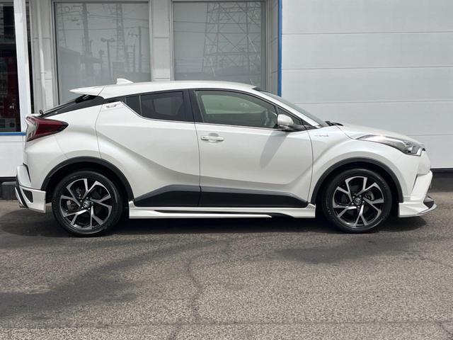 Ｃ－ＨＲ Ｇ　モデリスタエアロ　衝突軽減装置　ＳＤナビ　バックカメラ　レーダークルーズ　ＥＴＣ　Ｂｌｕｅｔｏｏｔｈ　フルセグ　ドラレコ　シートヒーター　ハーフレザーシート　ＬＥＤヘッド　ブラインドスポットモニター（62枚目）