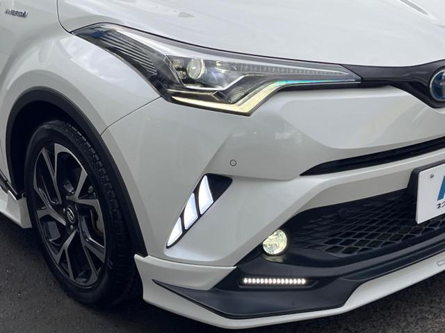 Ｃ－ＨＲ Ｇ　ＴＲＤエアロ　純正９型ナビ　セーフティセンス　バックカメラ　フルセグ　ＥＴＣ　Ｂｌｕｅｔｏｏｔｈ再生　ハーフレザーシート　シートヒーター　ＬＥＤヘッド　クリアランスソナー　ブラインドスポットモニター（13枚目）