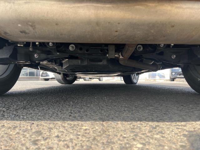 ＲＡＶ４ ハイブリッドＧ　サンルーフ　４ＷＤ　衝突軽減装置　禁煙車　９型ディスプレイオーディオ　全周囲カメラ　合皮シート　レーダークルーズ　ＥＴＣ　Ｂｌｕｅｔｏｏｔｈ　ドラレコ　シートヒーター　パワーバックドア（19枚目）