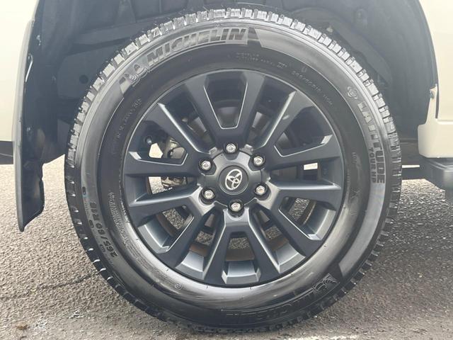 ランドクルーザープラド ＴＸ　Ｌパッケージ　マットブラックエディション　４ＷＤ　サンルーフ　ガラスルーフ　純正ＳＤナビ　バックカメラ　衝突被害軽減システム　レーダークルーズ　禁煙車　レザーシート　前席シートエアコン　コーナーセンサー　スマートキー　ＬＥＤヘッド（74枚目）