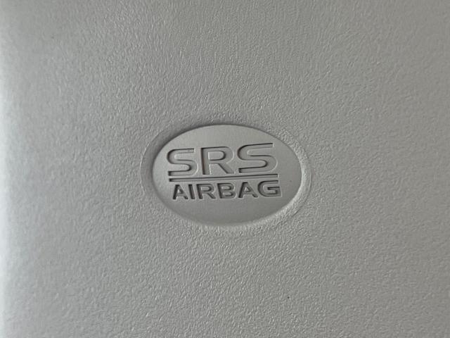 アウトランダーＰＨＥＶ Ｇ　４ＷＤ　衝突被害軽減　純正ナビ　禁煙車　全周囲カメラ　ＥＴＣ　ドラレコ　１００Ｖ電源　電動リアゲート　シートヒーター　ハーフレザーシート　ＬＥＤヘッド　コーナーセンサー　車線逸脱警報　スマートキー（73枚目）