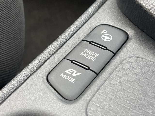 ヤリスクロス ハイブリッドＧ　衝突軽減装置　禁煙車　純正８型ディスプレーオーディオ　全周囲カメラ　レーダークルーズ　ＥＴＣ　Ｂｌｕｅｔｏｏｔｈ　ドラレコ　前席シートヒーター　ＬＥＤヘッドライト　クルコン　ブラインドスポットモニター（7枚目）