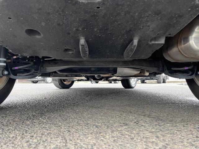 ヤリスクロス ハイブリッドＧ　衝突軽減装置　禁煙車　純正８型ディスプレーオーディオ　全周囲カメラ　レーダークルーズ　ＥＴＣ　Ｂｌｕｅｔｏｏｔｈ　ドラレコ　前席シートヒーター　ＬＥＤヘッドライト　クルコン　ブラインドスポットモニター（19枚目）