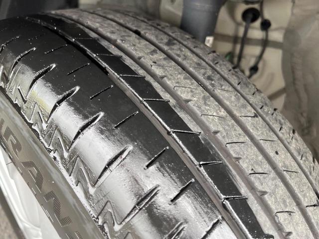 ヤリスクロス ハイブリッドＧ　衝突軽減装置　禁煙車　純正８型ディスプレーオーディオ　全周囲カメラ　レーダークルーズ　ＥＴＣ　Ｂｌｕｅｔｏｏｔｈ　ドラレコ　前席シートヒーター　ＬＥＤヘッドライト　クルコン　ブラインドスポットモニター（28枚目）