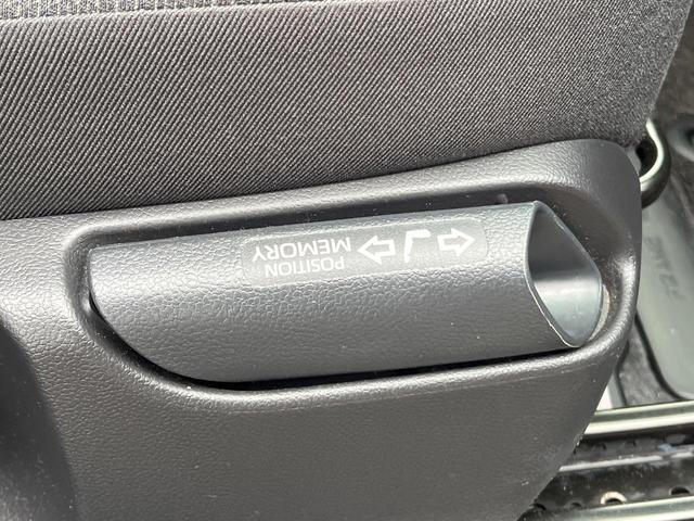 ヤリスクロス ハイブリッドＧ　衝突軽減装置　禁煙車　純正８型ディスプレーオーディオ　全周囲カメラ　レーダークルーズ　ＥＴＣ　Ｂｌｕｅｔｏｏｔｈ　ドラレコ　前席シートヒーター　ＬＥＤヘッドライト　クルコン　ブラインドスポットモニター（39枚目）