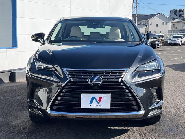NX NX300h バージョンL 衝突軽減装置 禁煙車 純正10.3インチナビ レザーシート 純正オプションアルミホイール レーダークルーズサイドカメラ バックカメラ ETC Bluetooth ドラレコ 全席シートヒーター クルコン(14枚目)