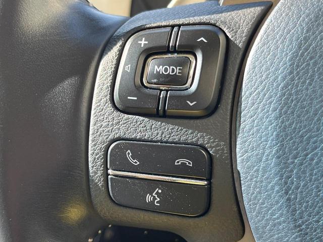 NX NX300h バージョンL 衝突軽減装置 禁煙車 純正10.3インチナビ レザーシート 純正オプションアルミホイール レーダークルーズサイドカメラ バックカメラ ETC Bluetooth ドラレコ 全席シートヒーター クルコン(63枚目)