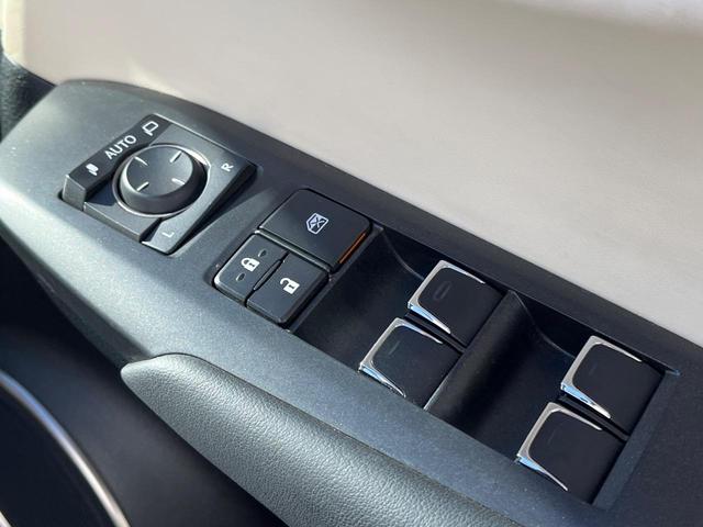 NX NX300h バージョンL 衝突軽減装置 禁煙車 純正10.3インチナビ レザーシート 純正オプションアルミホイール レーダークルーズサイドカメラ バックカメラ ETC Bluetooth ドラレコ 全席シートヒーター クルコン(69枚目)