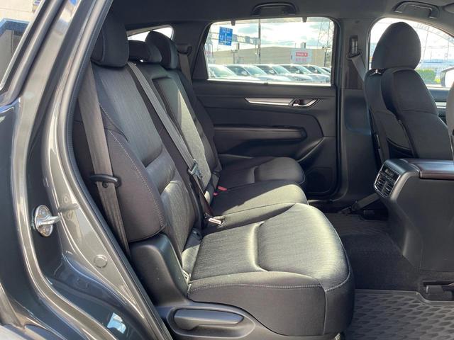 CX-8 XDプロアクティブ ディーゼル 4WD ターボ 7人乗り 純正ナビ 全周囲カメラ 衝突被害軽減システム レーダークルーズ 禁煙車 電動リアゲート パワーシート ドラレコ コーナーセンサー スマートキー LEDヘッド(9枚目)