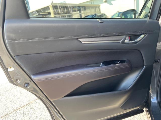 CX-8 XDプロアクティブ ディーゼル 4WD ターボ 7人乗り 純正ナビ 全周囲カメラ 衝突被害軽減システム レーダークルーズ 禁煙車 電動リアゲート パワーシート ドラレコ コーナーセンサー スマートキー LEDヘッド(41枚目)