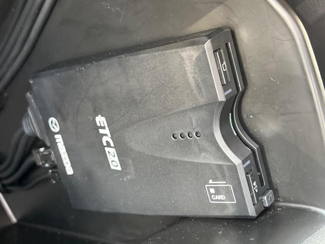 CX-8 XDプロアクティブ ディーゼル 4WD ターボ 7人乗り 純正ナビ 全周囲カメラ 衝突被害軽減システム レーダークルーズ 禁煙車 電動リアゲート パワーシート ドラレコ コーナーセンサー スマートキー LEDヘッド(53枚目)