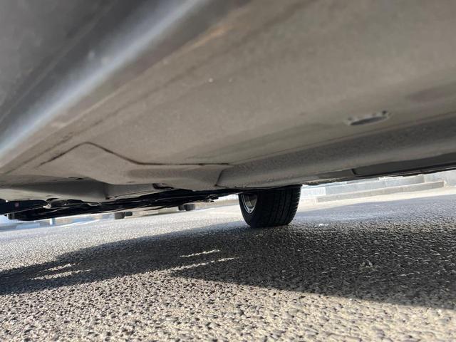 キックス Ｘ　プロパイロット　衝突軽減装置　禁煙車　純正９インチナビ　全周囲カメラ　ＥＴＣ　Ｂｌｕｅｔｏｏｔｈ　フルセグ　ドライブレコーダー　デジタルインナーミラー　ＬＥＤヘッドライト　クリアランスソナー（24枚目）