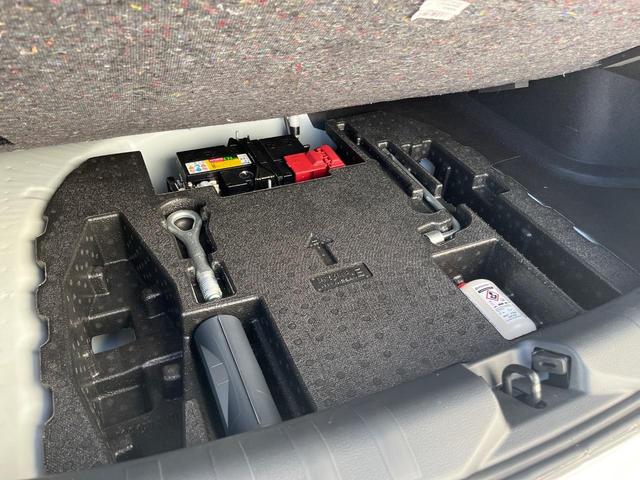 キックス Ｘ　プロパイロット　衝突軽減装置　禁煙車　純正９インチナビ　全周囲カメラ　ＥＴＣ　Ｂｌｕｅｔｏｏｔｈ　フルセグ　ドライブレコーダー　デジタルインナーミラー　ＬＥＤヘッドライト　クリアランスソナー（41枚目）