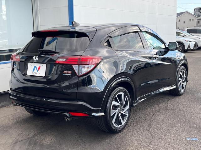 ヴェゼル ハイブリッドRS・ホンダセンシング 衝突被害軽減システム 禁煙車 純正8型ナビ レーダークルーズ バックカメラ ETC Bluetooth フルセグ ドラレコ シートヒーター ハーフレザーシート LEDヘッドライト レーンキープ(17枚目)