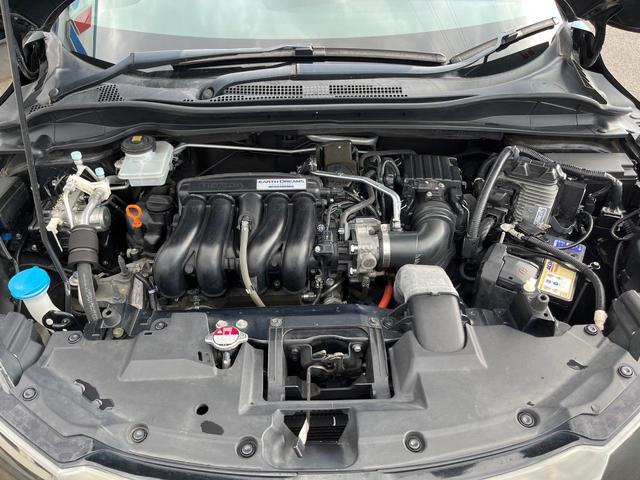 ヴェゼル ハイブリッドRS・ホンダセンシング 衝突被害軽減システム 禁煙車 純正8型ナビ レーダークルーズ バックカメラ ETC Bluetooth フルセグ ドラレコ シートヒーター ハーフレザーシート LEDヘッドライト レーンキープ(18枚目)