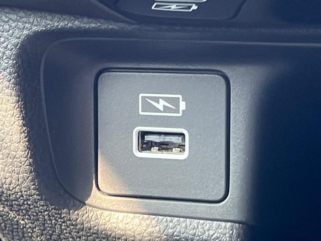 ヴェゼル e:HEV Z 衝突軽減装置 禁煙車 純正9型ナビ レーダークルーズ バックカメラ ETC Bluetooth フルセグ ドラレコ シートヒーター 電動リアゲート ハーフレザー LEDヘッドライト コーナーセンサー(38枚目)