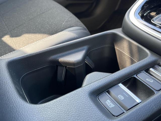 ヴェゼル e:HEV Z 衝突軽減装置 禁煙車 純正9型ナビ レーダークルーズ バックカメラ ETC Bluetooth フルセグ ドラレコ シートヒーター 電動リアゲート ハーフレザー LEDヘッドライト コーナーセンサー(51枚目)
