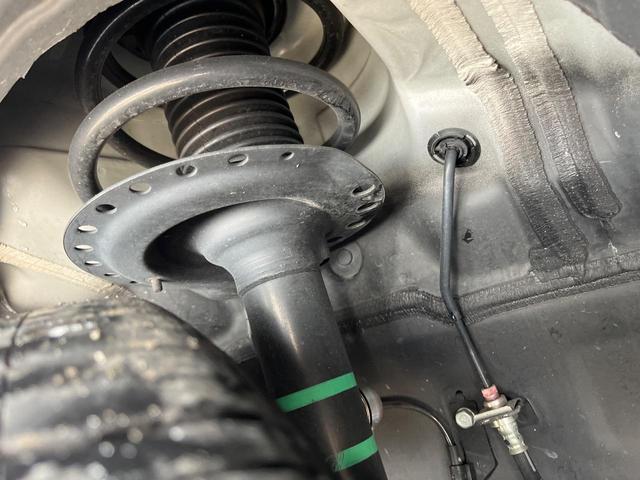 エクリプスクロスPHEV P 4WD 8型ディスプレイオーディオ 全周囲カメラ 衝突被害軽減システム レーダークルーズ 禁煙車 電動リアゲート ハーフレザーシート パワーシート ドラレコ コーナーセンサー スマートキー(22枚目)