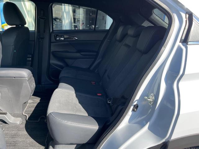 エクリプスクロスPHEV P 4WD 8型ディスプレイオーディオ 全周囲カメラ 衝突被害軽減システム レーダークルーズ 禁煙車 電動リアゲート ハーフレザーシート パワーシート ドラレコ コーナーセンサー スマートキー(39枚目)