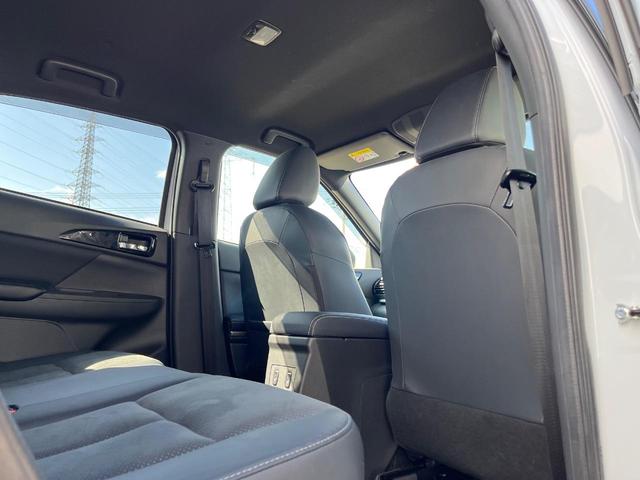 エクリプスクロスPHEV P 4WD 8型ディスプレイオーディオ 全周囲カメラ 衝突被害軽減システム レーダークルーズ 禁煙車 電動リアゲート ハーフレザーシート パワーシート ドラレコ コーナーセンサー スマートキー(40枚目)