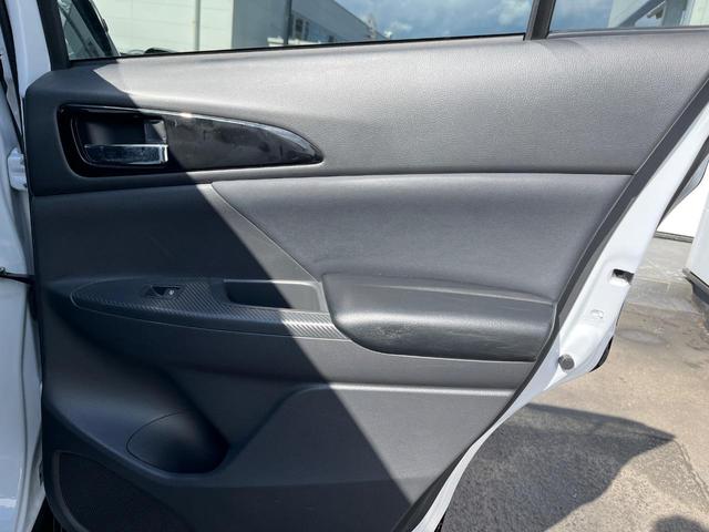 エクリプスクロスPHEV P 4WD 8型ディスプレイオーディオ 全周囲カメラ 衝突被害軽減システム レーダークルーズ 禁煙車 電動リアゲート ハーフレザーシート パワーシート ドラレコ コーナーセンサー スマートキー(45枚目)