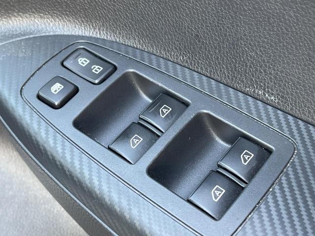 エクリプスクロスPHEV P 4WD 8型ディスプレイオーディオ 全周囲カメラ 衝突被害軽減システム レーダークルーズ 禁煙車 電動リアゲート ハーフレザーシート パワーシート ドラレコ コーナーセンサー スマートキー(48枚目)