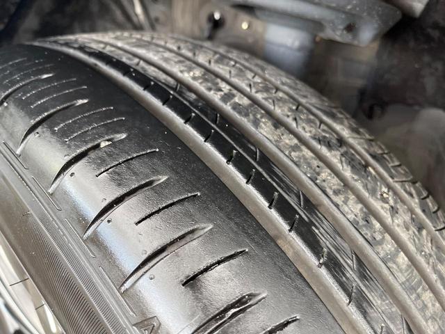 RAV4 ハイブリッドG 4WD サンルーフ 衝突被害軽減システム 禁煙車 10.5型ディスプレイオーディオ ハーフレザーシート バックカメラ サイドカメラ レーダークルーズ 前席シートエアコン パワーシート 電動リアゲート(27枚目)