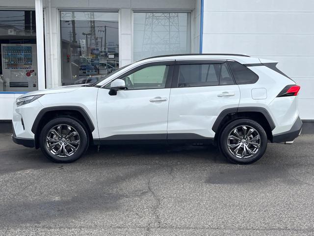 RAV4 ハイブリッドG 4WD サンルーフ 衝突被害軽減システム 禁煙車 10.5型ディスプレイオーディオ ハーフレザーシート バックカメラ サイドカメラ レーダークルーズ 前席シートエアコン パワーシート 電動リアゲート(30枚目)