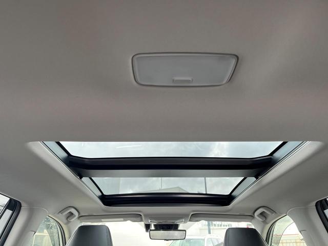 RAV4 ハイブリッドG 4WD サンルーフ 衝突被害軽減システム 禁煙車 10.5型ディスプレイオーディオ ハーフレザーシート バックカメラ サイドカメラ レーダークルーズ 前席シートエアコン パワーシート 電動リアゲート(50枚目)