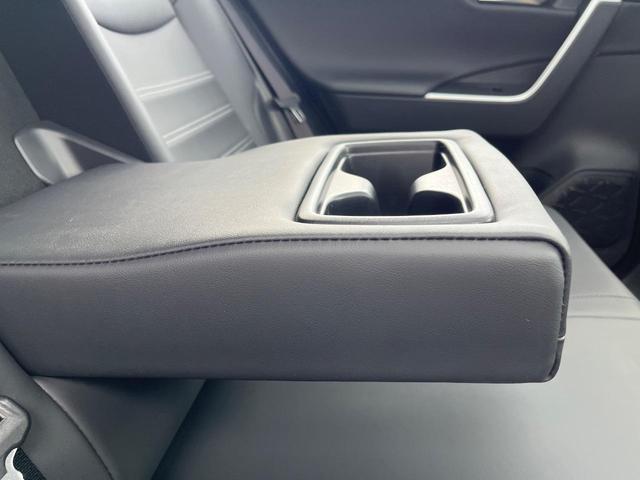 RAV4 ハイブリッドG 4WD サンルーフ 衝突被害軽減システム 禁煙車 10.5型ディスプレイオーディオ ハーフレザーシート バックカメラ サイドカメラ レーダークルーズ 前席シートエアコン パワーシート 電動リアゲート(61枚目)